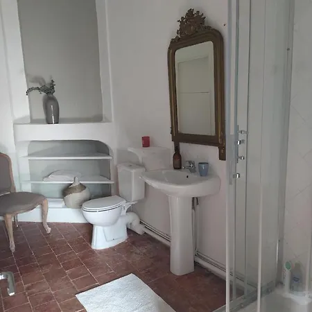 Chambres D'hotes Les Trois Comtes Bed & Breakfast