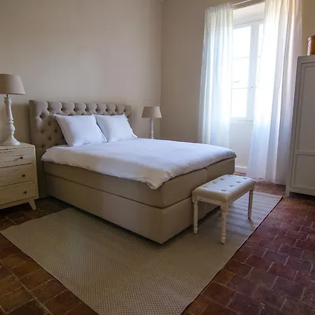 Bed & Breakfast Chambres D'hotes Les Trois Comtes Saint-Hippolyte-du-Fort