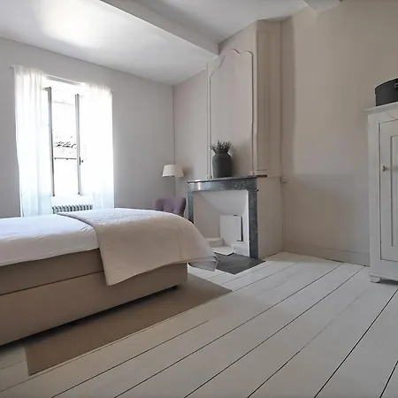 Chambres D'hotes Les Trois Comtes Saint-Hippolyte-du-Fort