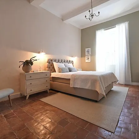 Bed & Breakfast Chambres D'hotes Les Trois Comtes Saint-Hippolyte-du-Fort