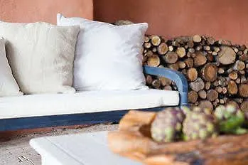 Chambres D'hotes Les Trois Comtes Bed & Breakfast 3*
