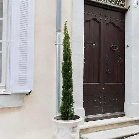 Chambres D'hotes Les Trois Comtes 3* Saint-Hippolyte-du-Fort